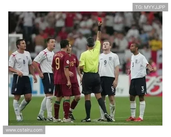 与足球明星同场竞技的精彩瞬间与难忘回忆分享